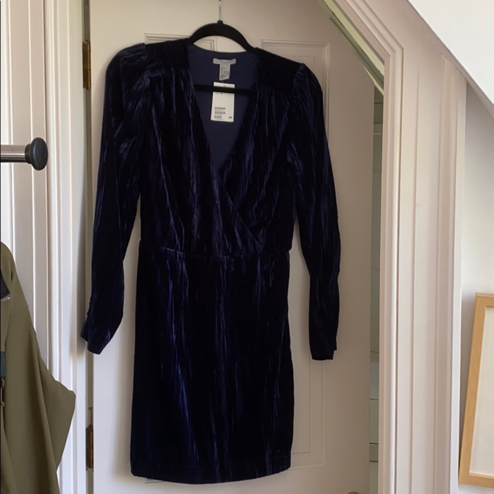 Gorgeous crushed velvet blue dress